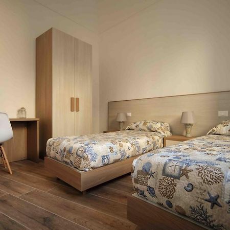 Madrice 66 Central Rooms Favignana Buitenkant foto