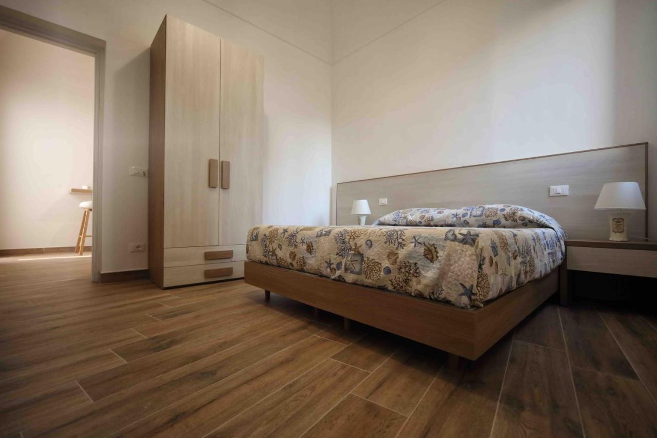 Madrice 66 Central Rooms Favignana Buitenkant foto